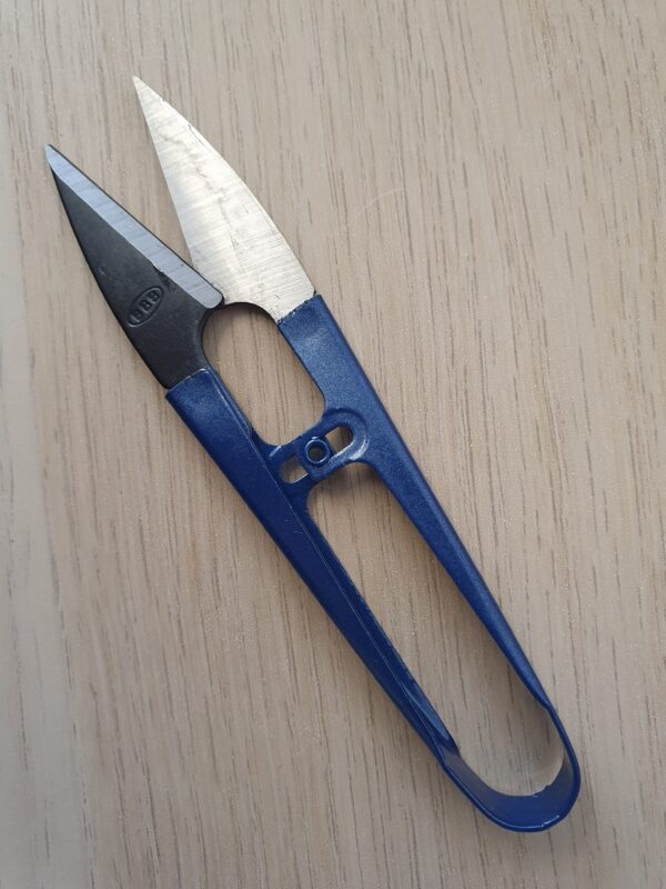 Thread snips